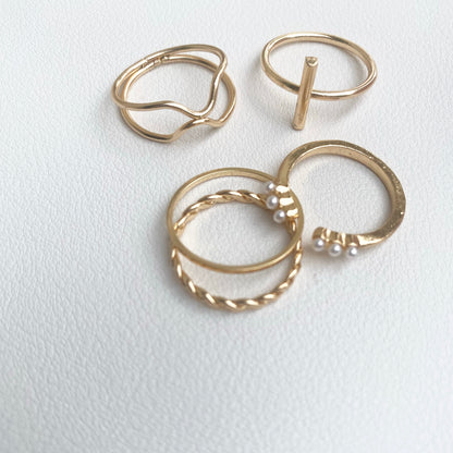 Coquette Stackable Ring Set